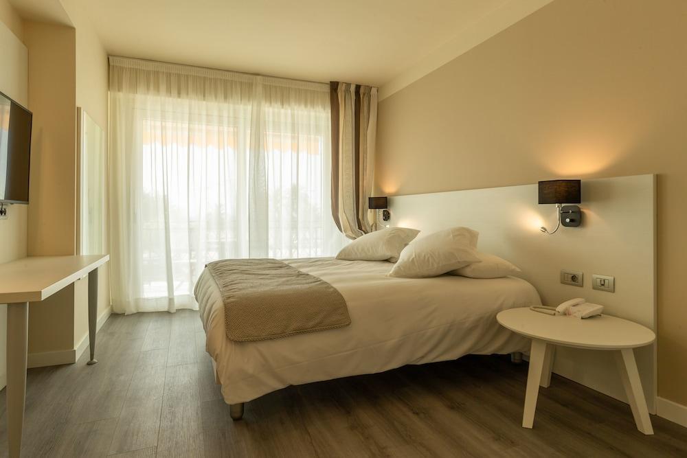 La Dolce Vita Hotel Mentona Zewnętrze zdjęcie