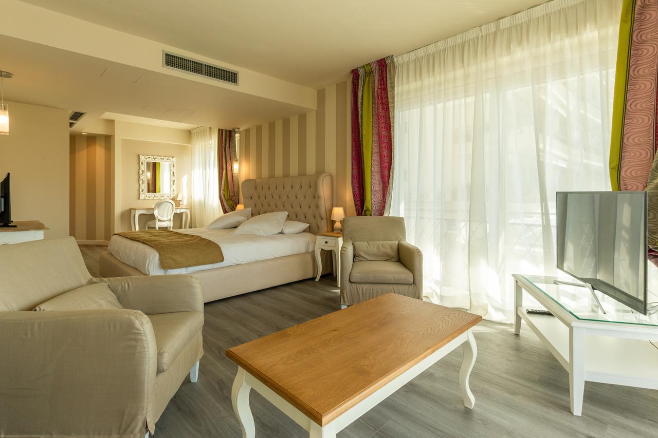 La Dolce Vita Hotel Mentona Zewnętrze zdjęcie