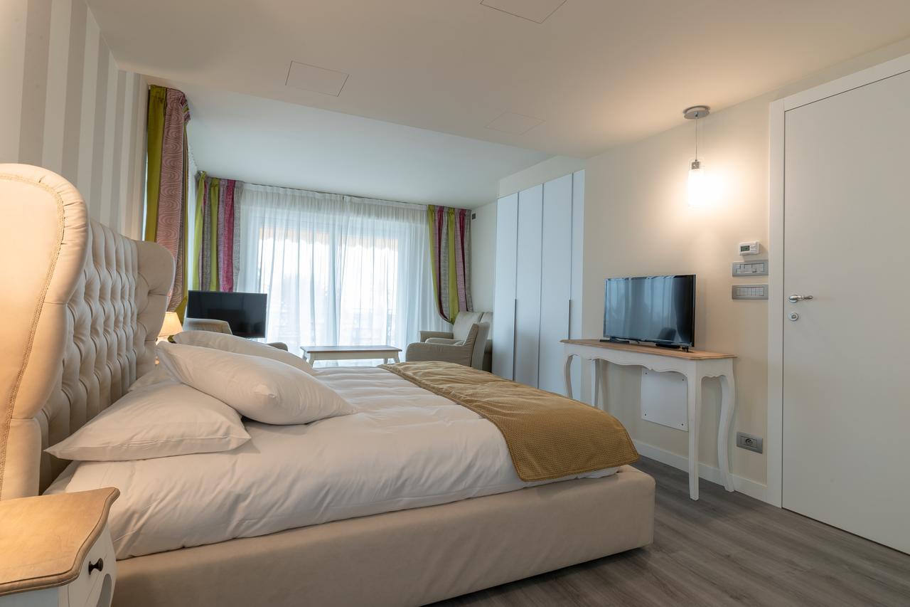 La Dolce Vita Hotel Mentona Zewnętrze zdjęcie